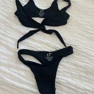 Kenzie swimsuit 437 bikini